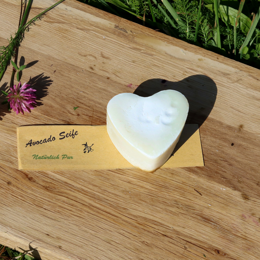 Bio Avocado Seife in Herzchenform